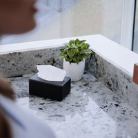 Facial Tissue Dispenser